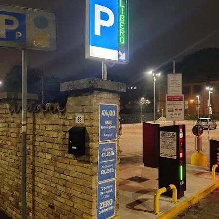 Duomo - Center Elegante Con Ραβένα