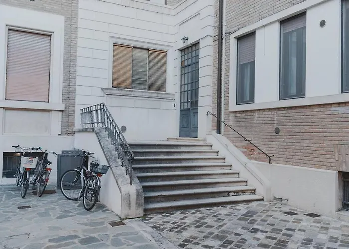 דירה Duomo - Center Elegante Con